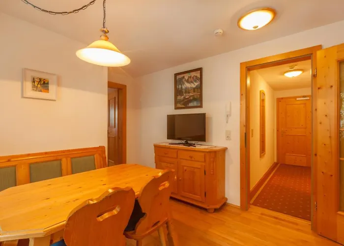 Chasa Per La Punt Lägenhet Galtür