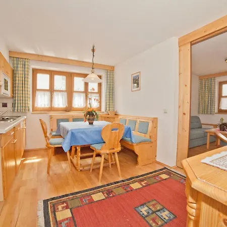 Апартаменты Chasa Per La Punt *